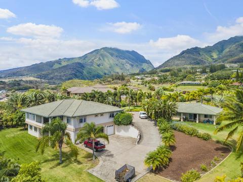 404 Maika St, Wailuku, HI 96793