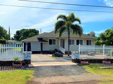 19 Oki Pl, Kaunakakai, HI 96748