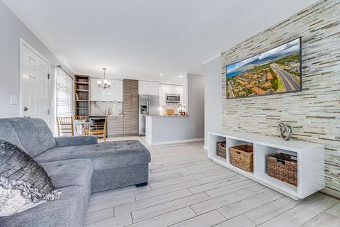 140 Uwapo Rd #15-205, Kihei, HI 96753