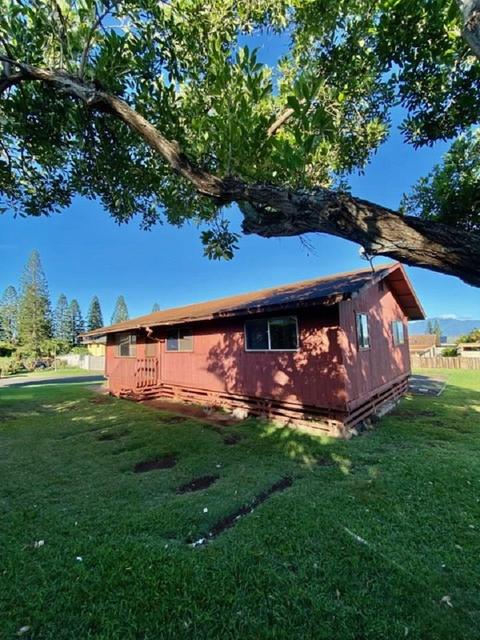 2745 Kamelani Loop, Makawao, HI 96768