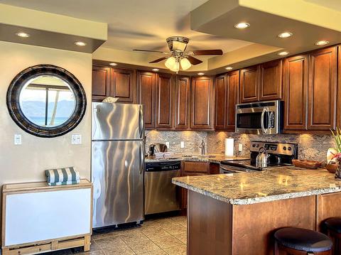 4327 Lower Honoapiilani Rd #106, Lahaina, HI 96761