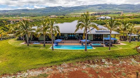 751 Oka Kope St, Lahaina, HI 96761