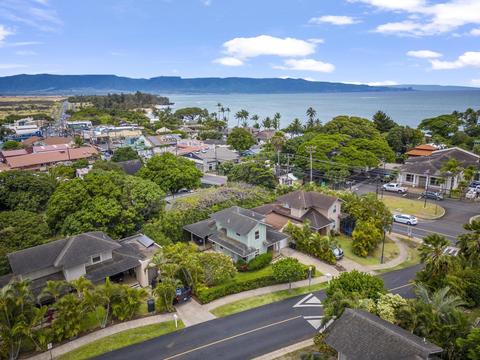 14 Hoku Pl, Paia, HI 96779