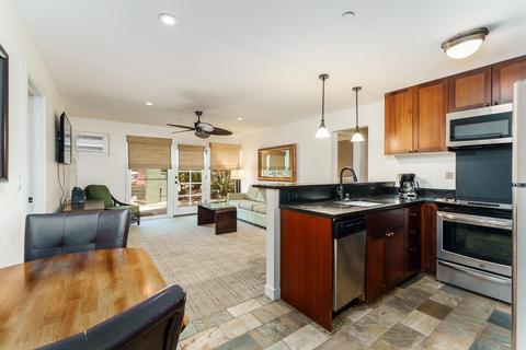 660 Wainee St #A102, Lahaina, HI 96761