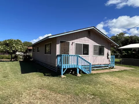11 Kamakana Pl, Kaunakakai, HI 96748