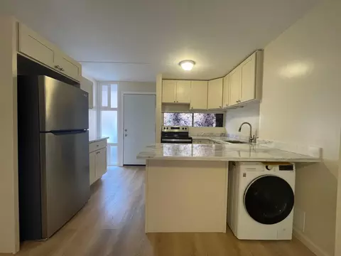 3676 Lower Honoapiilani Rd #F101, Lahaina, HI 96761