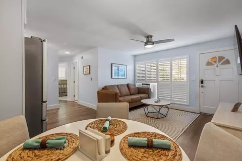 160 Keonekai Rd #12-104, Kihei, HI 96753