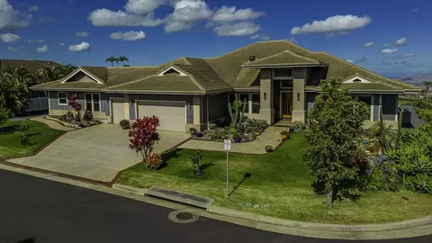 31 Ohia Lehua Pl, Makawao, HI 96768
