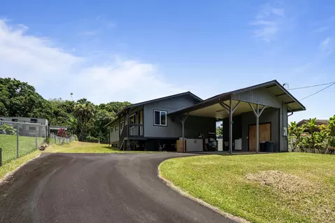 54 Kawai Ola Pl, Hana, HI 96713