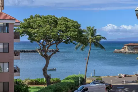 20 Hauoli St #302, Wailuku, HI 96793