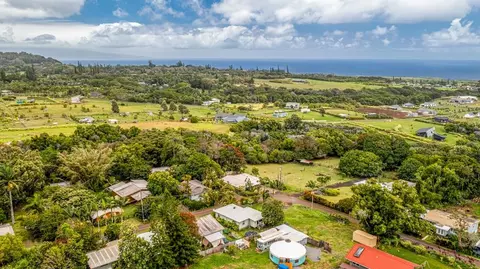 720 Mopua St, Haiku, HI 96708