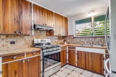 720 Mopua St, Haiku, HI 96708 photo 8