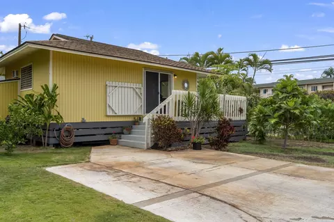 155 Auhana Rd #A, Kihei, HI 96753