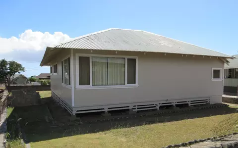 365 Ehunani Cir, Lanai City, HI 96763