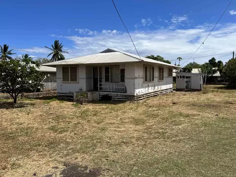258 Kamehameha V Hwy, Kaunakakai, HI 96748