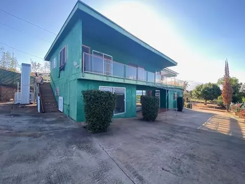 42 Kamiloloa Pl, Kaunakakai, HI 96748