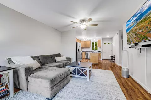 140 Uwapo Rd #15-204, Kihei, HI 96753