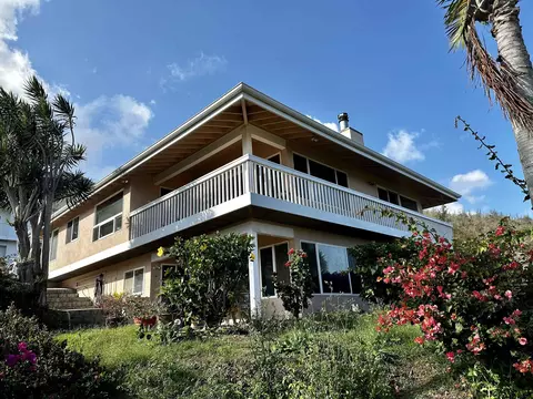 472 Hiilei Pl, Wailuku, HI 96793