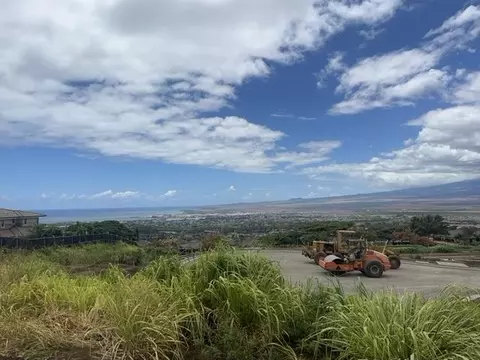 217 Hopoi Pl #54, Wailuku, HI 96793