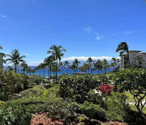 1 Bay Dr #3304, Lahaina, HI 96761