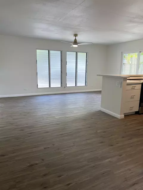 480 Pio Dr #105, Wailuku, HI 96793