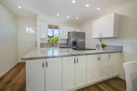 480 Kenolio Rd #16-104, Kihei, HI 96753