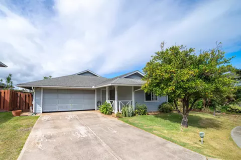 129 Poniu Cir, Wailuku, HI 96793