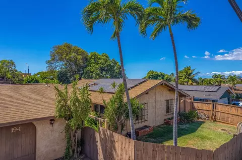 194 Ohukai Rd, Kihei, HI 96753