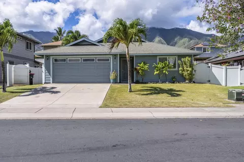 24 Kaikai St, Wailuku, HI 96793