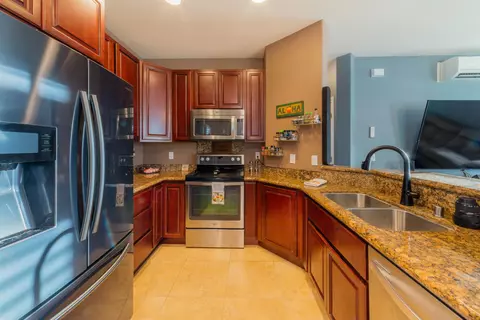 28 Kai Ani Ln #14-203, Kihei, HI 96753