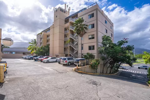 1129 Lower Main St #303, Wailuku, HI 96793