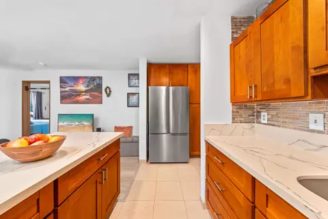 3740 Lower Honoapiilani Rd #G102, Lahaina, HI 96761