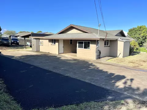2868 Old Haleakala Hwy, Makawao, HI 96768