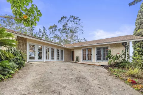 78 Lower Kimo Dr, Kula, HI 96790