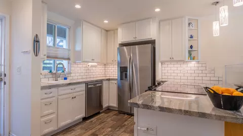 480 Kenolio Rd #23-104, Kihei, HI 96753