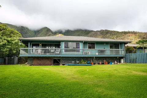 657 Mapuana Pl, Wailuku, HI 96793