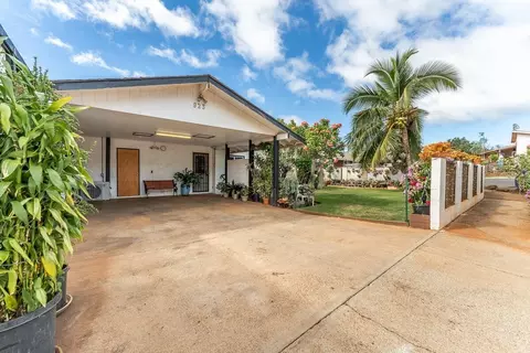923 N Niheu Pl, Lahaina, HI 96761