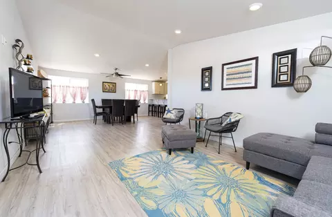 348 Alahee Dr, Wailuku, HI 96793