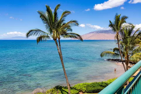 2142 Iliili Rd #401, Kihei, HI 96753
