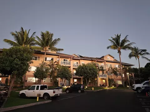 10 Heather Ln #223, Lahaina, HI 96761