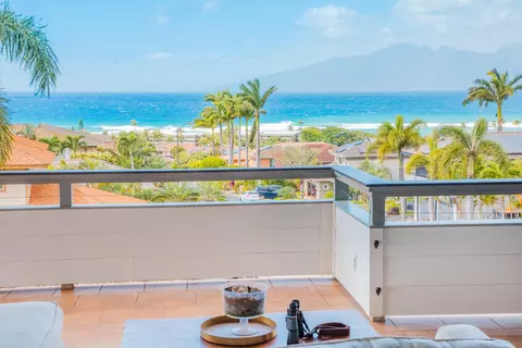 132 Oleander Pl, Lahaina, HI 96761