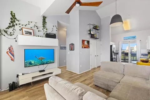 45 Stephen Ln #835, Lahaina, HI 96761