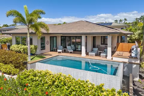 89 Hoolapa St, Kihei, HI 96753
