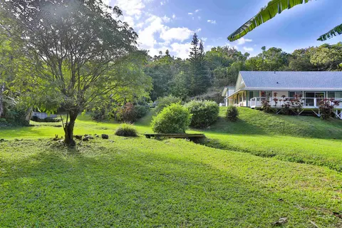 Exterior - 441 Haloa Rd, Haiku, HI 96708 photo 14 of 18