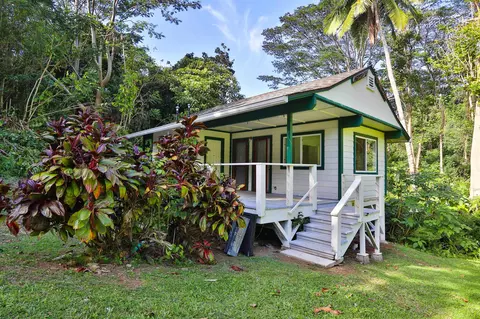 Exterior - 441 Haloa Rd, Haiku, HI 96708 photo 10 of 18