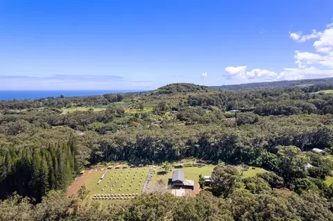 View/Area - 685 Upper Ulumalu Rd, Haiku, HI 96708 photo 5 of 5