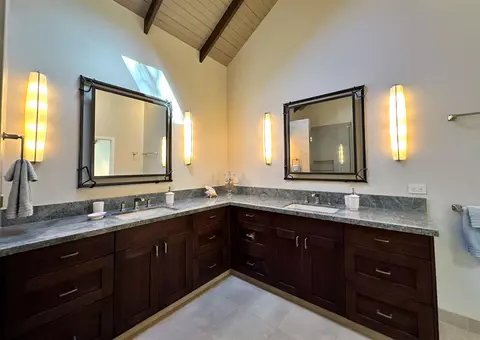 Bath - 100 Lio Pl #Q-4, Maunaloa, HI 96770 photo 7 of 7