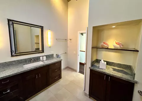 Bath - 100 Lio Pl #Q-4, Maunaloa, HI 96770 photo 6 of 7