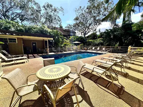 Exterior - 100 Lio Pl #Q-4, Maunaloa, HI 96770 photo 9 of 11