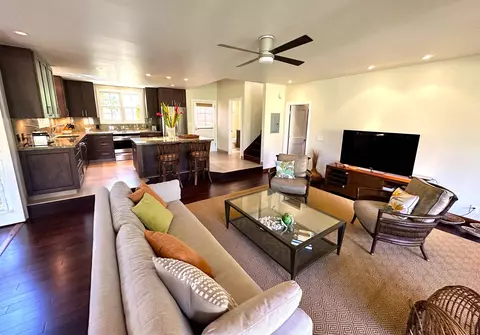 Living - 100 Lio Pl #Q-4, Maunaloa, HI 96770 photo 2 of 3